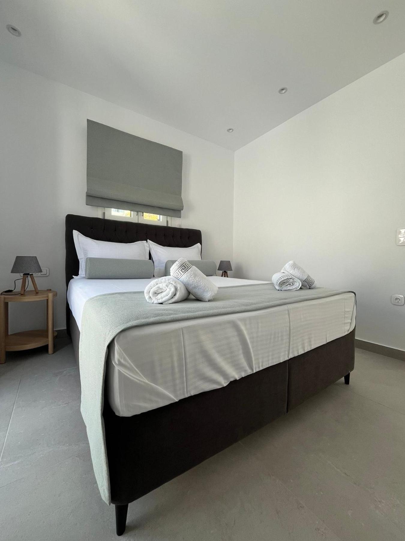 Podotas Group Hotel Kamares  Bagian luar foto