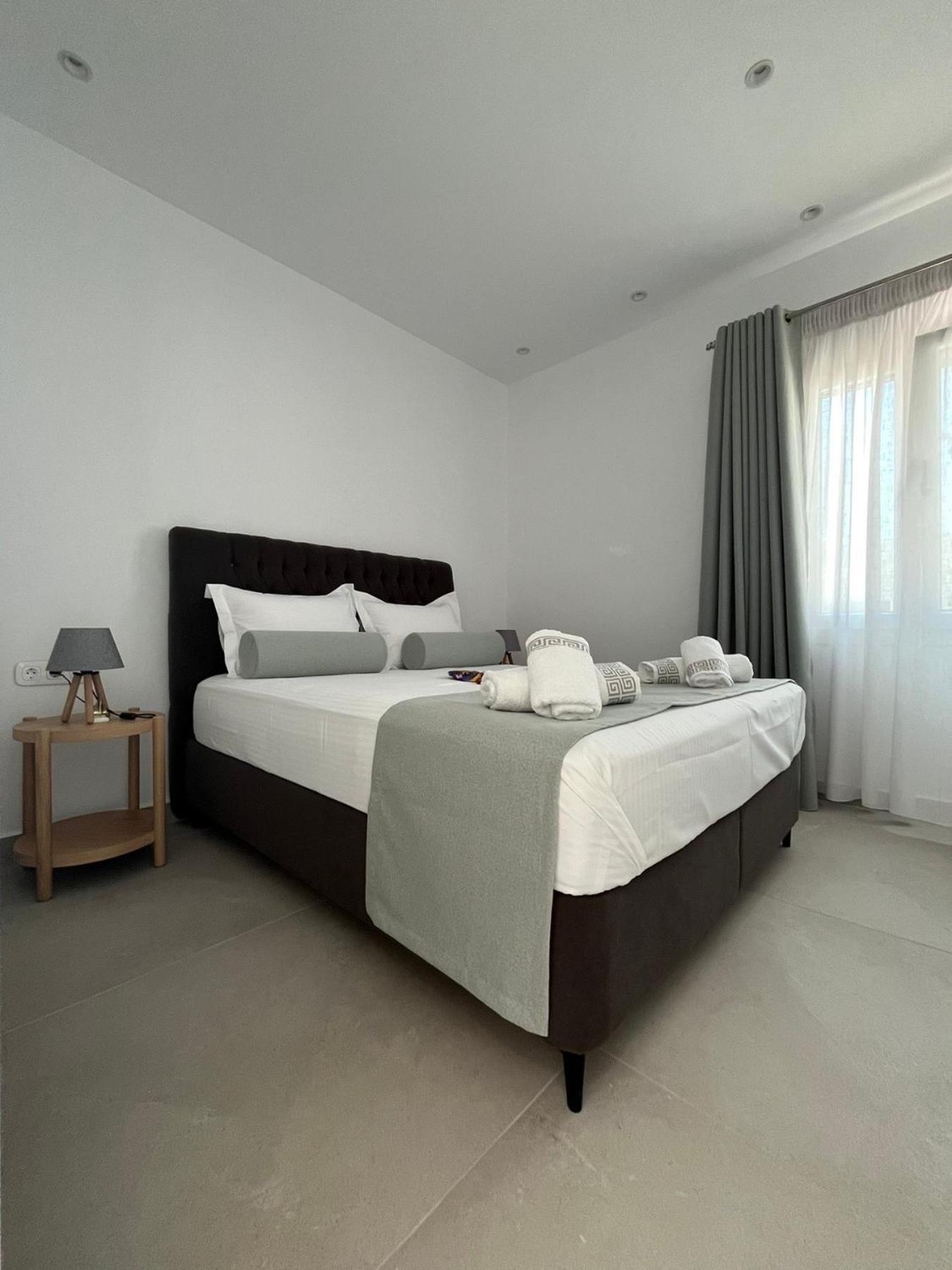 Podotas Group Hotel Kamares  Bagian luar foto
